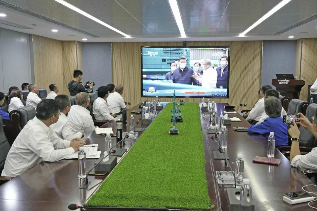 总书记“点赞”GA黄金甲创新，GA黄金甲智能集中收看《新闻联播》