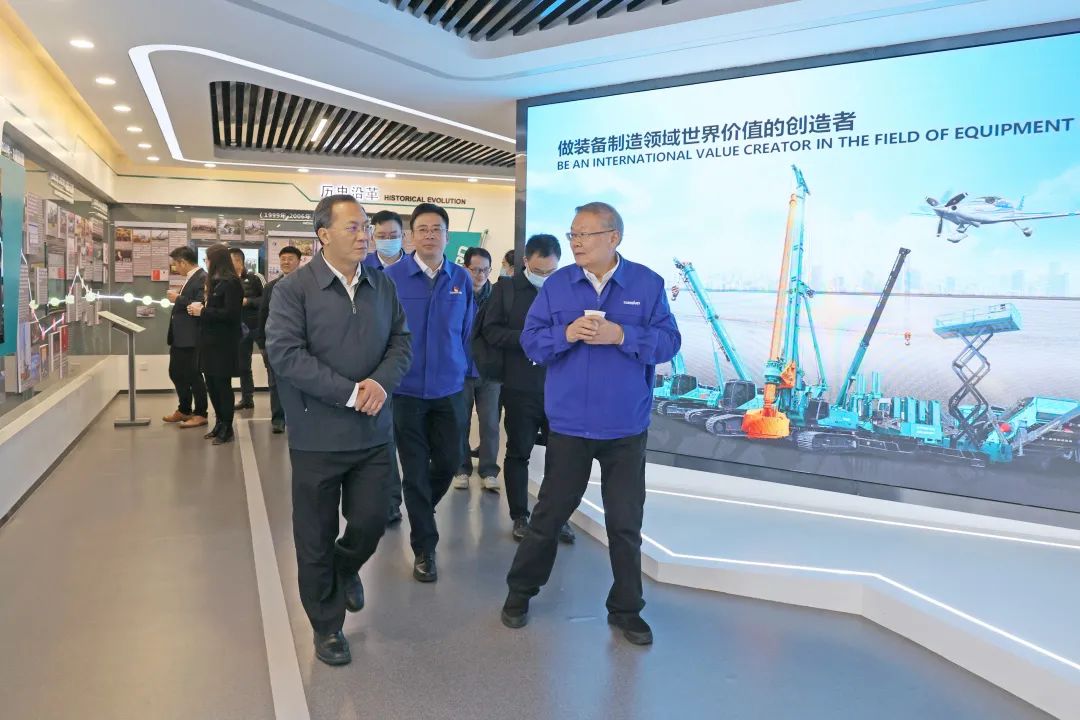 卢一先考察调研GA黄金甲智能