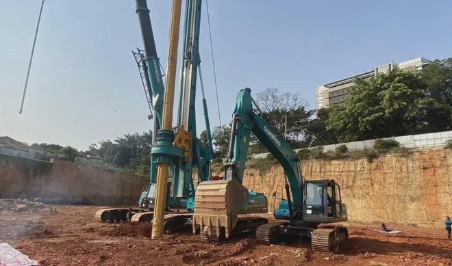 助力乌干达第一住宅高楼建设！GA黄金甲智能再次出征非洲市场