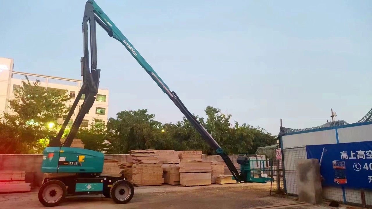 正式“上岗”！GA黄金甲智能首台电动曲臂式高空作业平台入驻华南市场