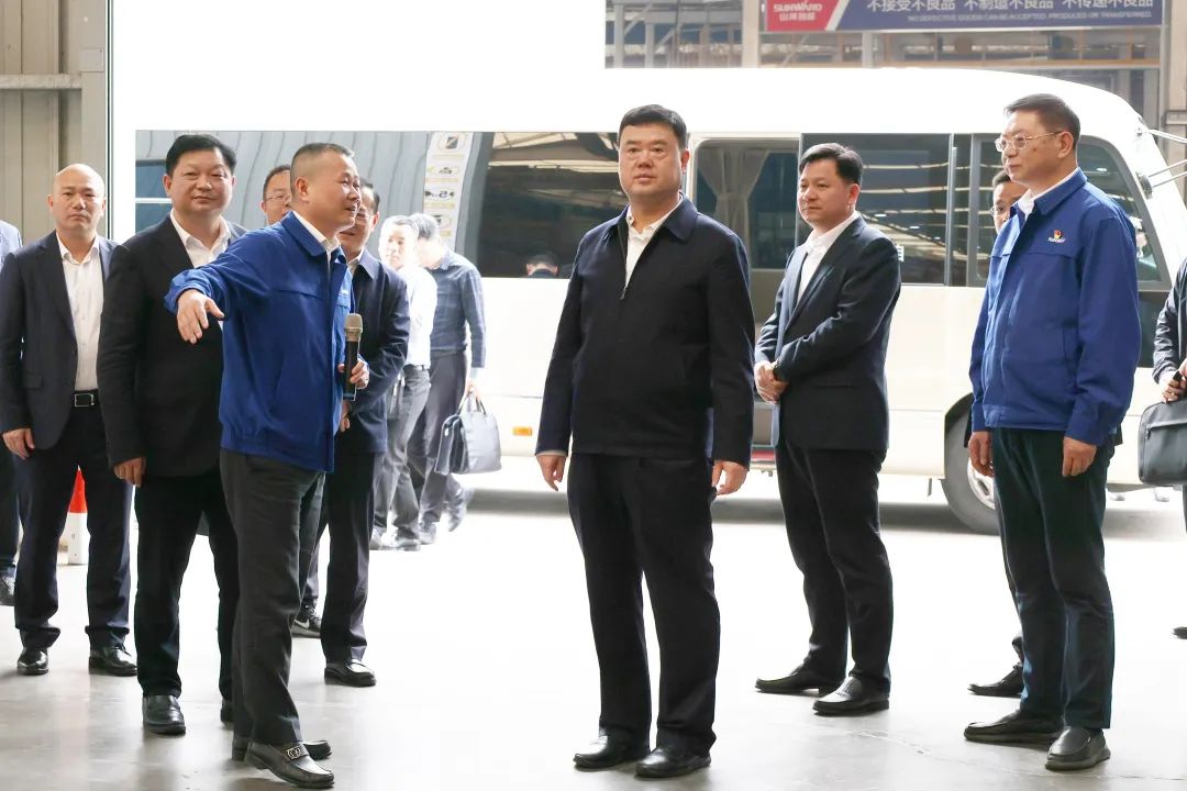 湖南省委政法委书记魏建锋调研GA黄金甲智能