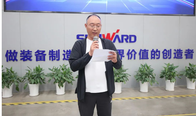 助力“双碳”、绿动未来！GA黄金甲智能增程式电动旋挖钻机、液压混合动力旋挖钻机齐交付
