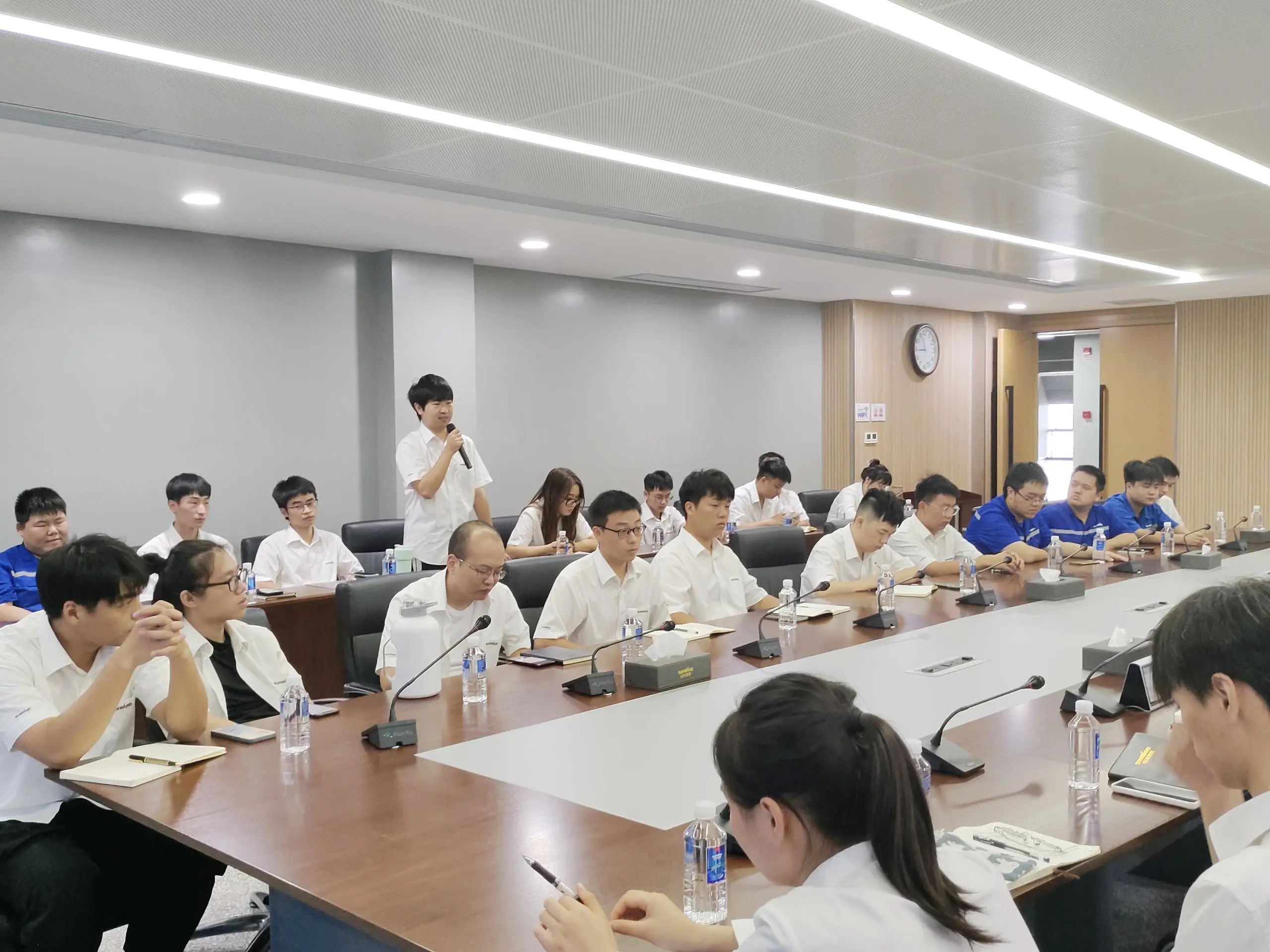 畅谈心声，共话未来！这场应届毕业生员工座谈会，很暖，很贴心！