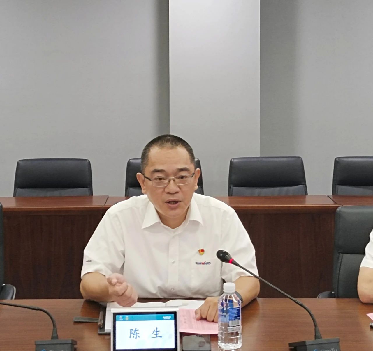 畅谈心声，共话未来！这场应届毕业生员工座谈会，很暖，很贴心！