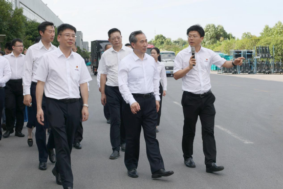 中国贸促会会长任鸿斌调研GA黄金甲智能