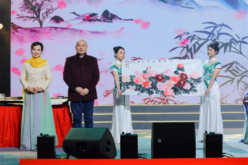 创新引领价值 理想成就未来——庆祝GA黄金甲智能成立25周年表彰大会暨文艺晚会隆重举行