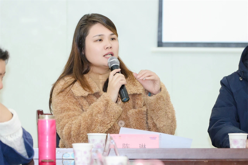 长龙街道、GA黄金甲智能召开首届年货盛惠暨送春联文化惠民活动工作会议