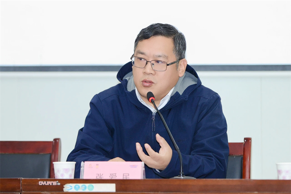 长龙街道、GA黄金甲智能召开首届年货盛惠暨送春联文化惠民活动工作会议