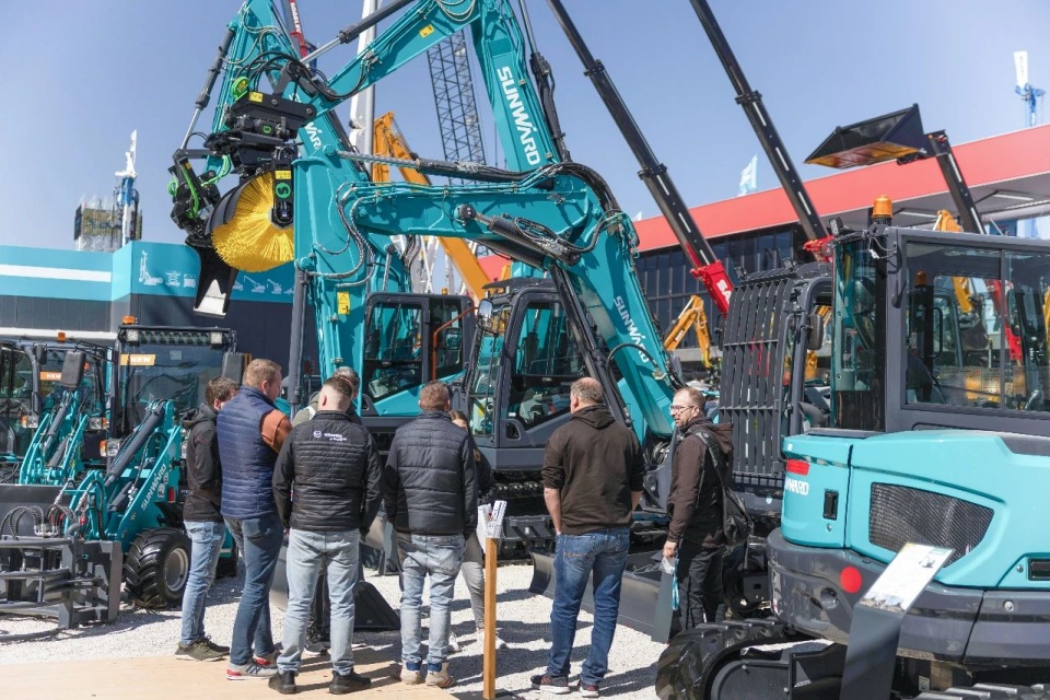 Bauma 2025 | 聚焦2025德国宝马展，探索GA黄金甲智能的创新设备与可持续解决方案