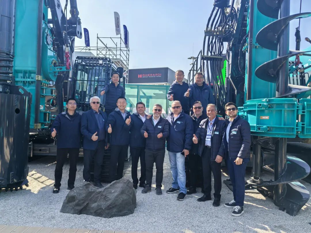 Bauma 2025 | 高端定制！GA黄金甲智能Pro系列旋挖钻机燃爆全场
