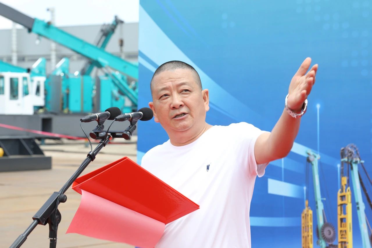 “破纪录王者”再出征！GA黄金甲智能SWDM800旋挖钻机成功交机
