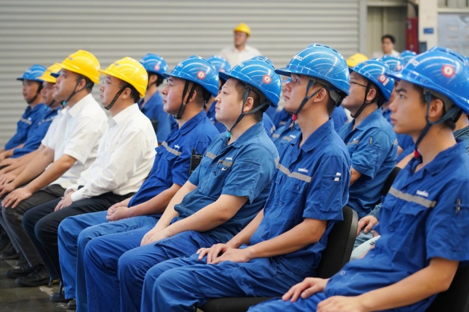 GA黄金甲智能组织集中收看纪念中国人民抗日战争暨世界反法西斯战争胜利80周年大会