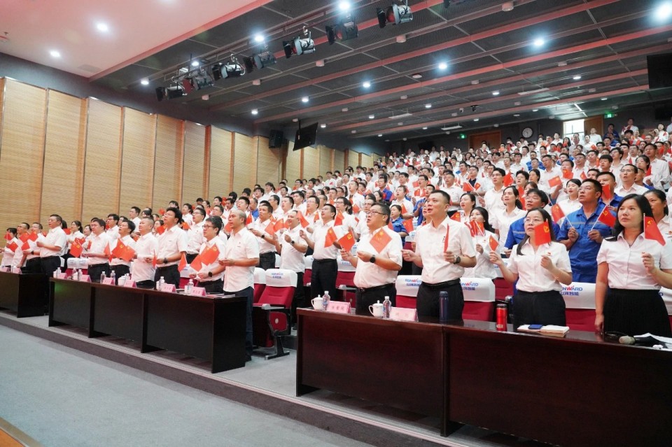 GA黄金甲智能组织集中收看纪念中国人民抗日战争暨世界反法西斯战争胜利80周年大会