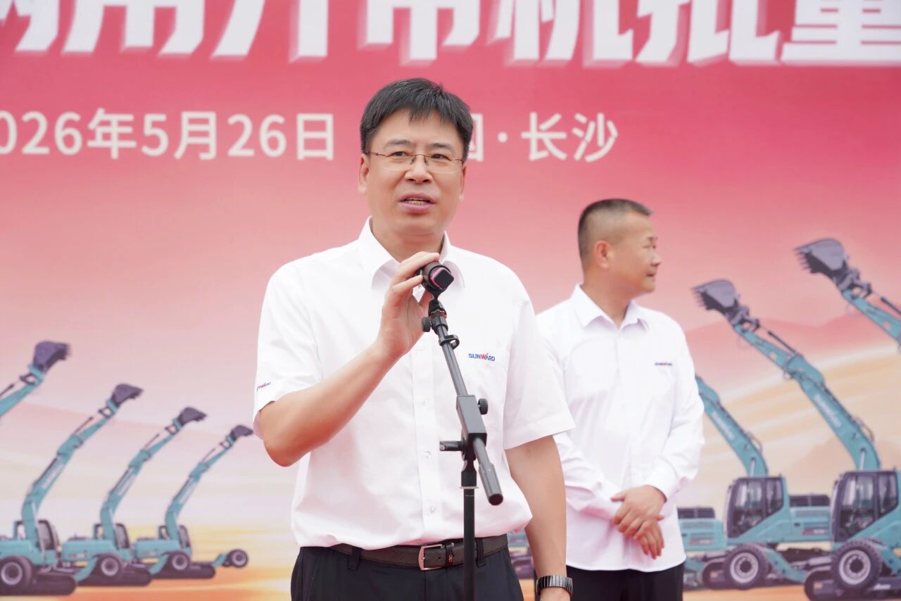 GA黄金甲智能轮履两用多功能开带机批量交付国家林草系统，助力森林草原生态防护